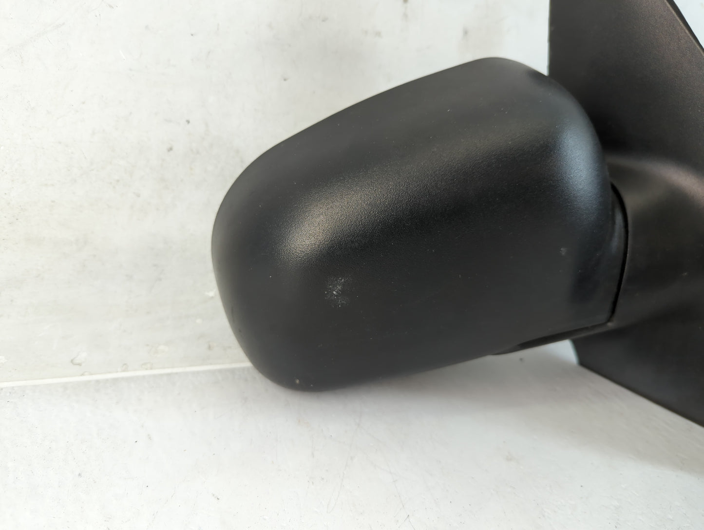 2001-2005 Ford Explorer Passenger Side View Mirror - Right Door Mirror OEM Used - Oemusedautoparts1.com