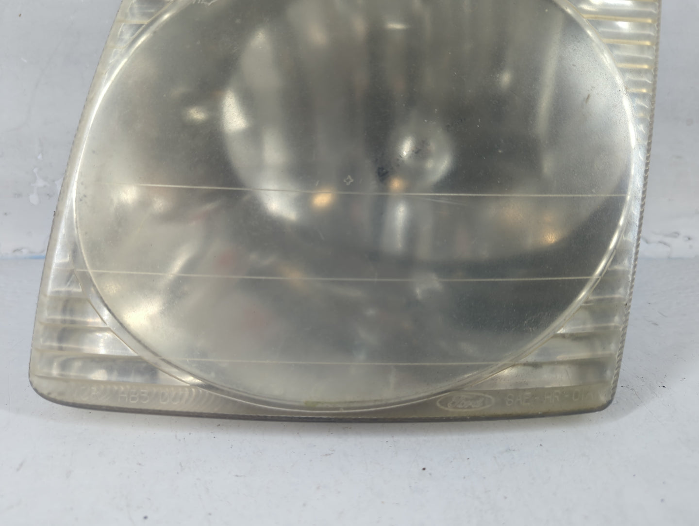 Ford Explorer Driver Left Oem Head Light Headlight Lamp - Oemusedautoparts1.com