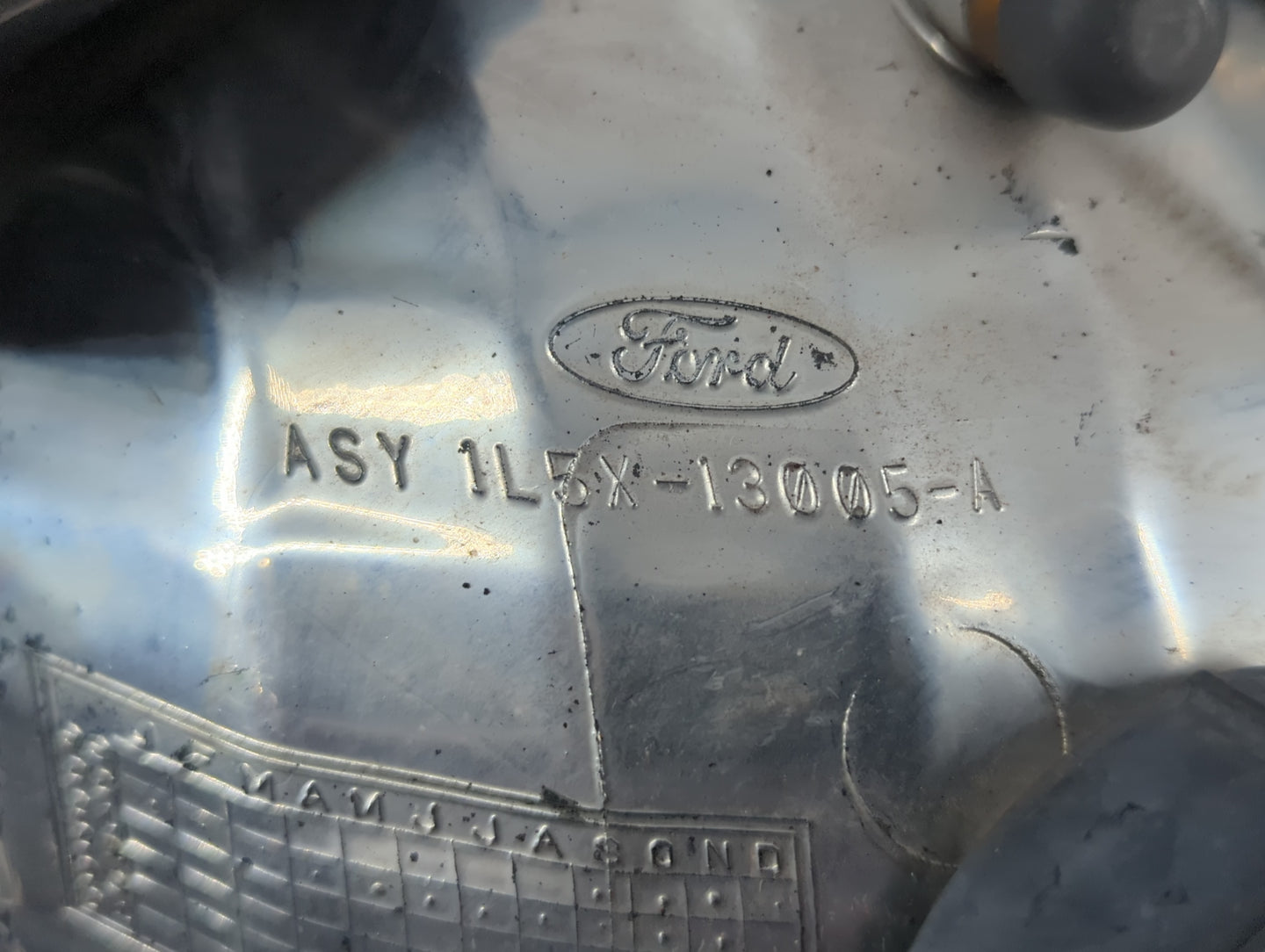 Ford Explorer Passenger Right Oem Head Light Headlight Lamp - Oemusedautoparts1.com