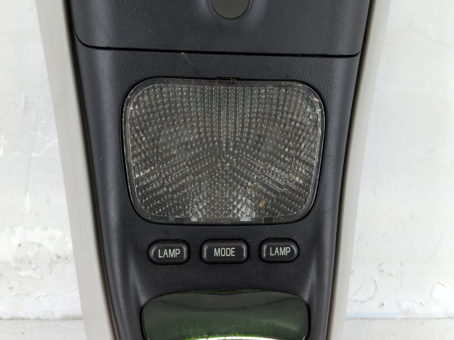 2001 Ford Explorer Overhead Roof Console - Oemusedautoparts1.com