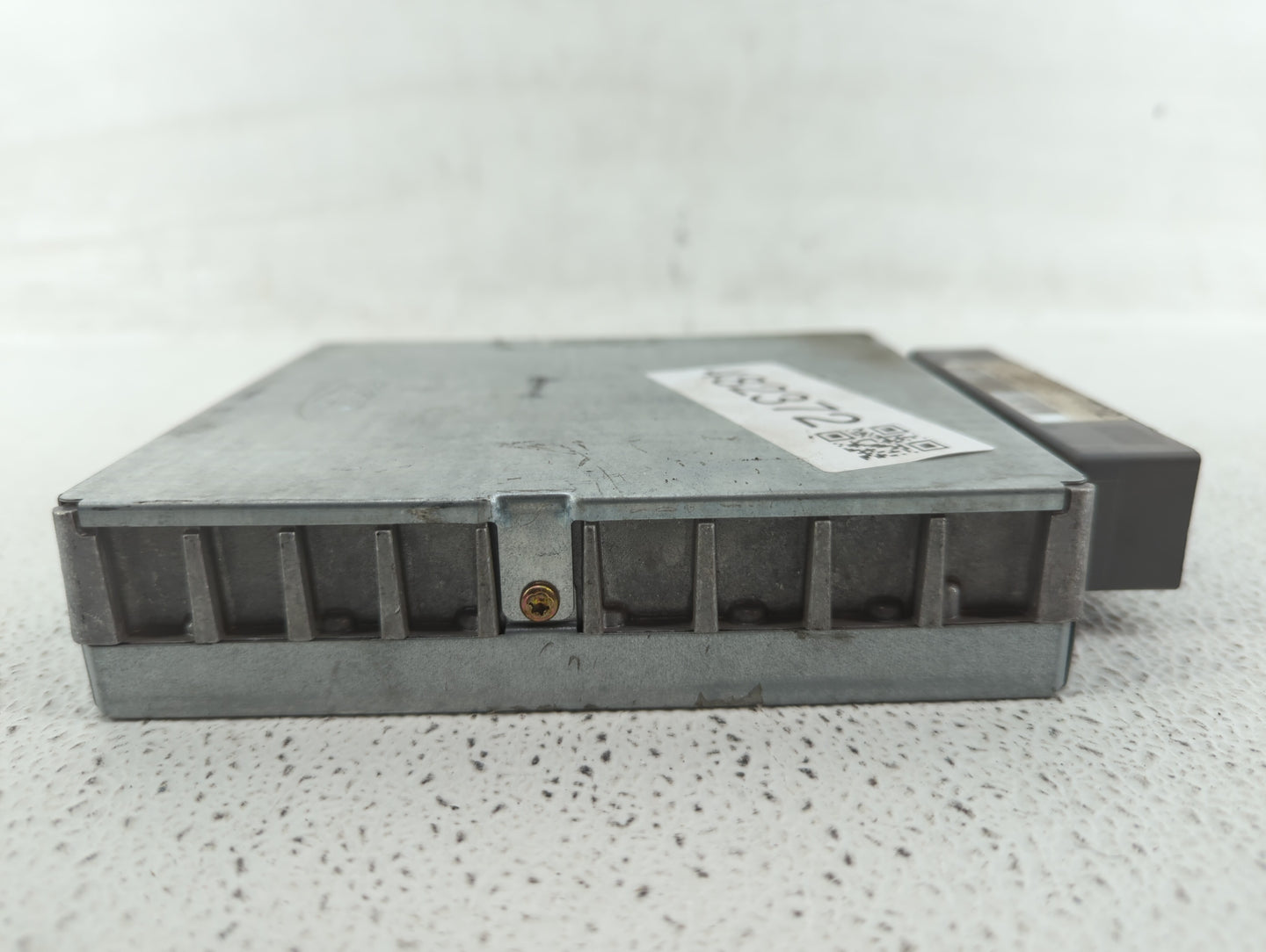 2001 Ford Explorer Sport PCM Engine Control Computer ECU ECM PCU OEM P/N:YL5F-12A650-CC Fits OEM Used Auto Parts - Oemusedau
