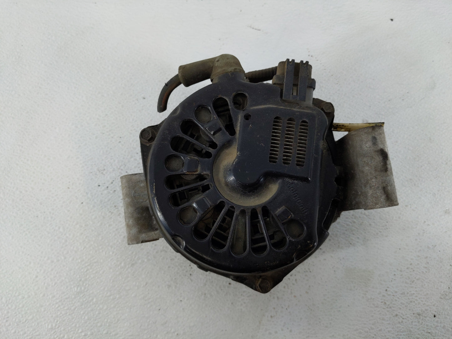 2001-2004 Ford Explorer Sport Trac Alternator Replacement Generator Charging Assembly Engine OEM Fits Fits 2001 2002 2003 20