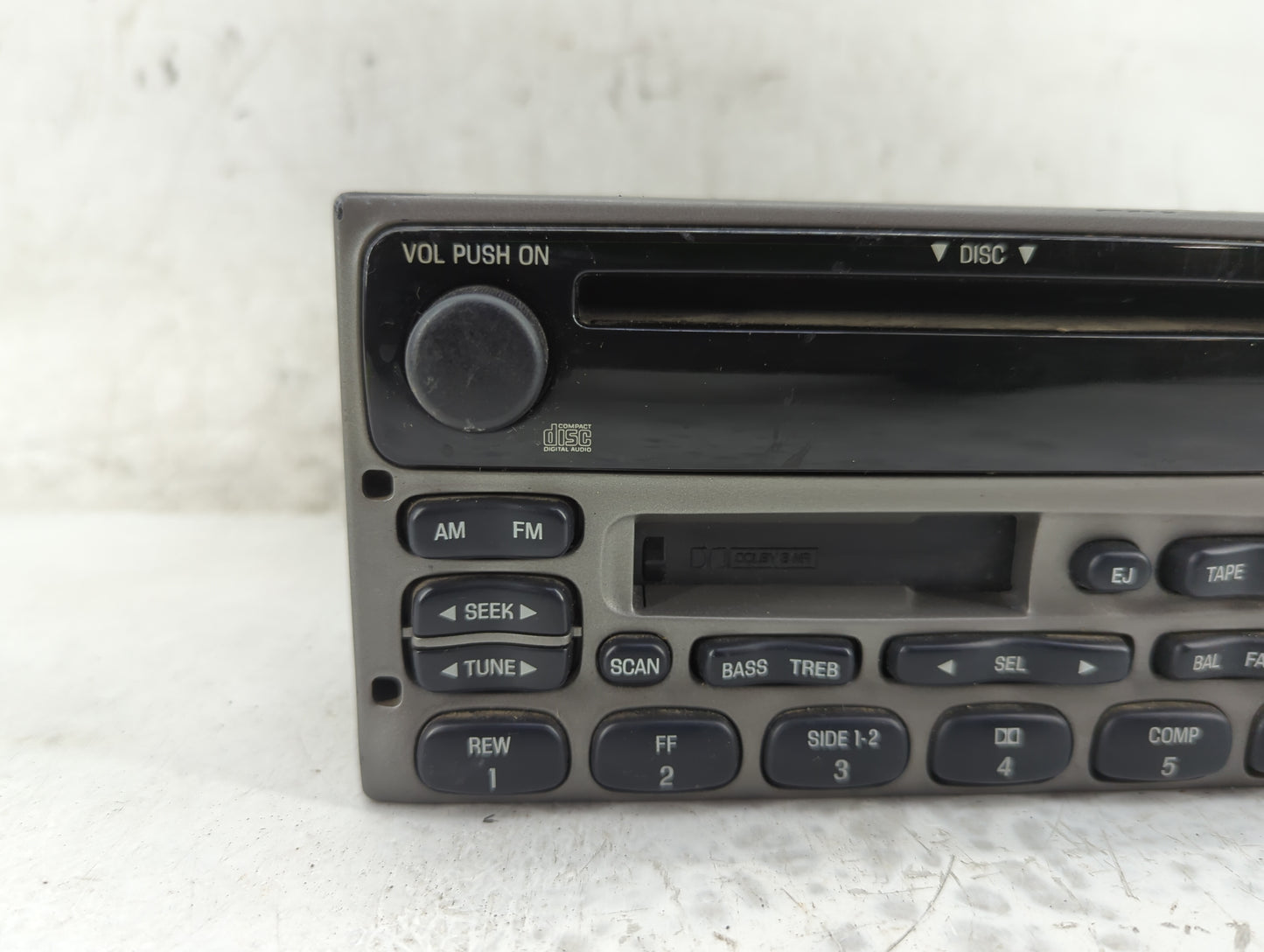2001 Ford Explorer Sport Trac Radio AM FM Cd Player Receiver Replacement P/N:1L2F-18C868-GA Fits OEM Used Auto Parts - Oemus