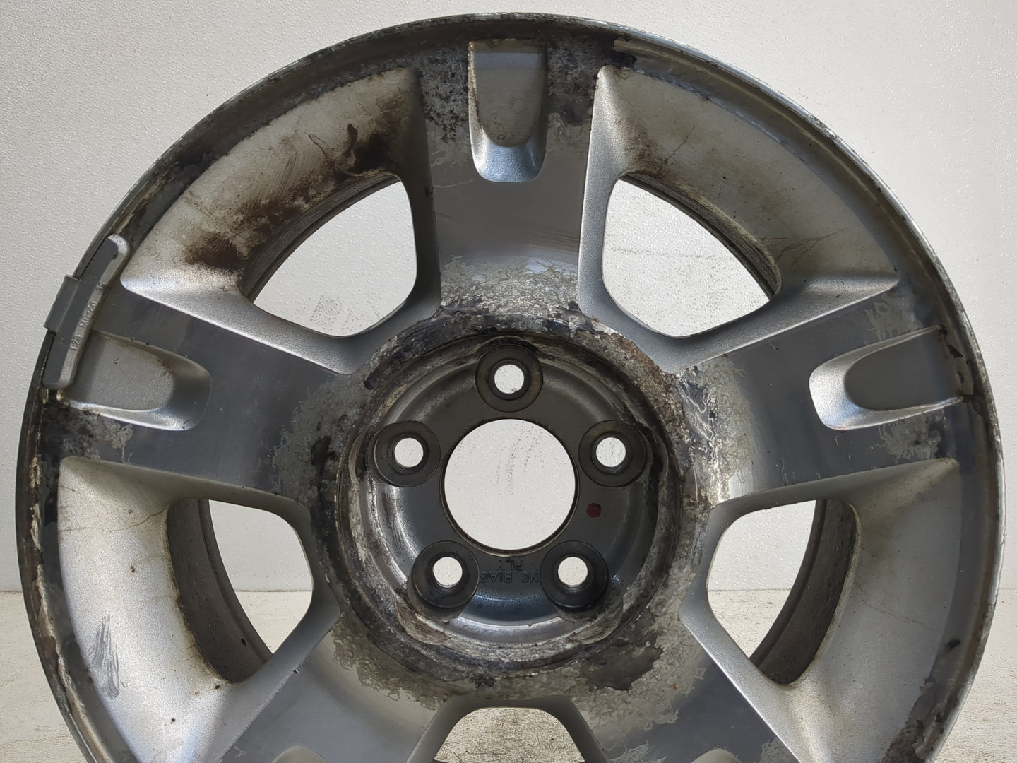 2001-2005 Ford Explorer Sport Trac Oem Wheel Rim 1120439 - Oemusedautoparts1.com
