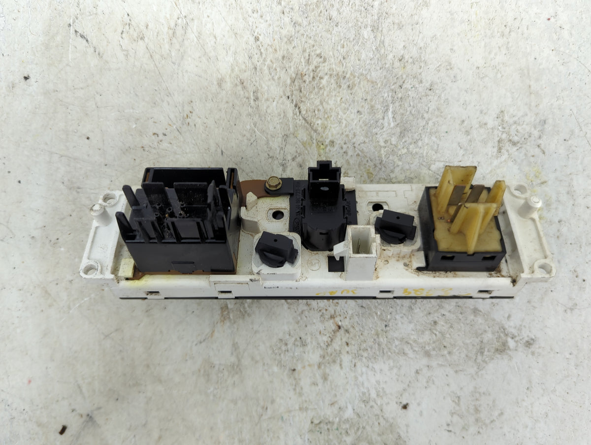 2001-2002 Ford Explorer Sport Trac Climate Control Module Temperature AC/Heater Replacement Fits Fits 2001 2002 OEM Used Aut