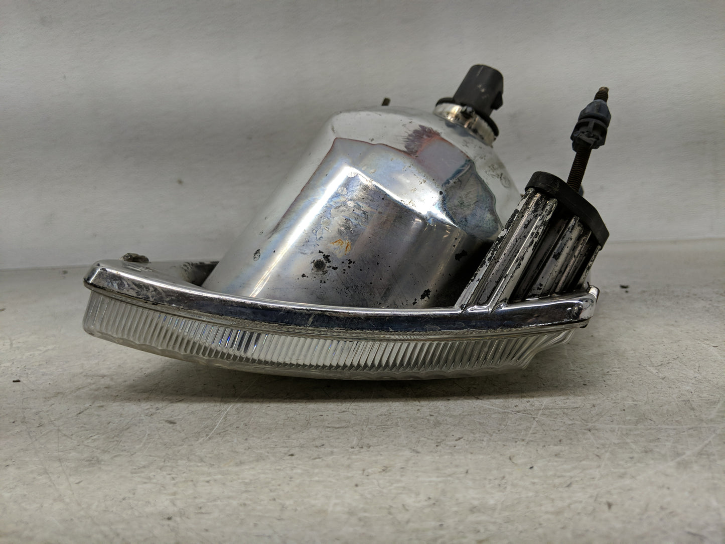 2001 Ford Explorer Sport Trac Driver Left Oem Head Light Headlight Lamp - Oemusedautoparts1.com