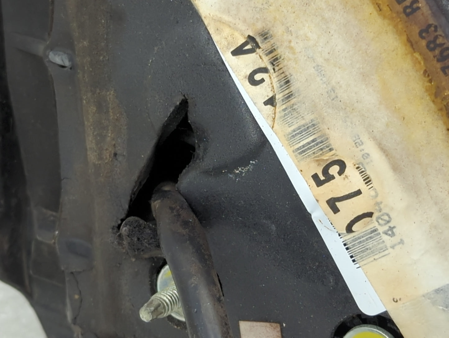 2001-2005 Ford Explorer Sport Trac Driver Side View Mirror - Left Door Mirror OEM Used - Oemusedautoparts1.com