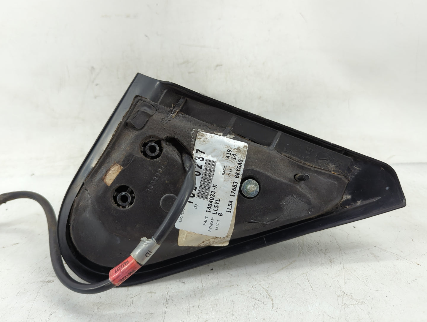 2001-2005 Ford Explorer Sport Trac Driver Side View Mirror - Left Door Mirror OEM Used - Oemusedautoparts1.com