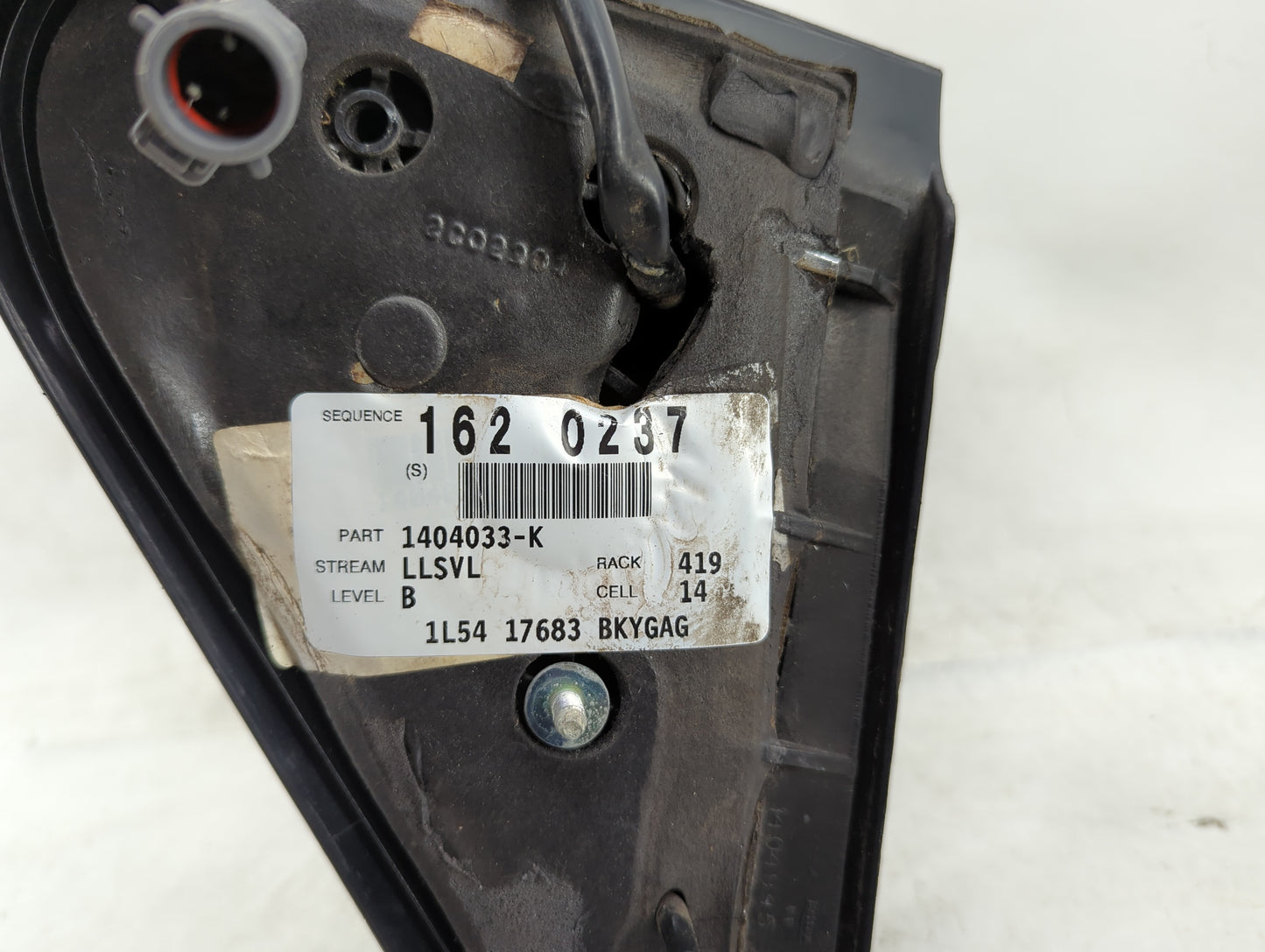 2001-2005 Ford Explorer Sport Trac Driver Side View Mirror - Left Door Mirror OEM Used - Oemusedautoparts1.com