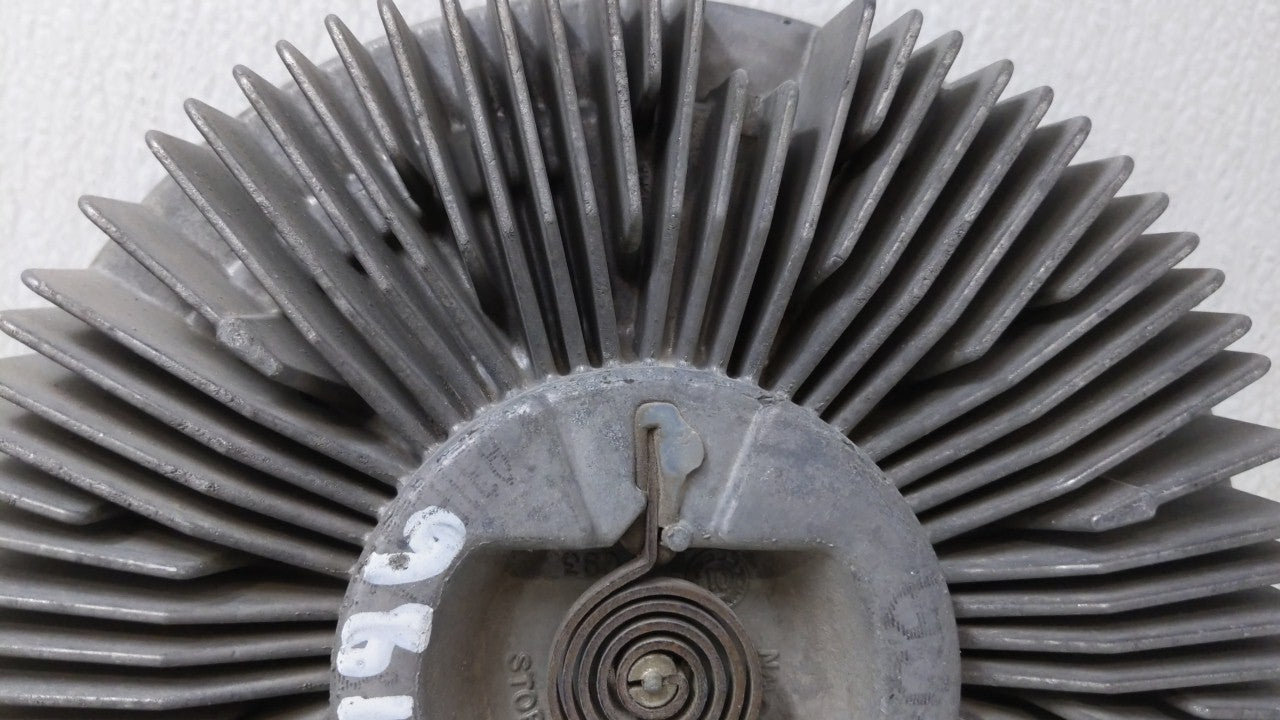 2001 Ford F-150 Radiator Cooling Fan Clutch - Oemusedautoparts1.com