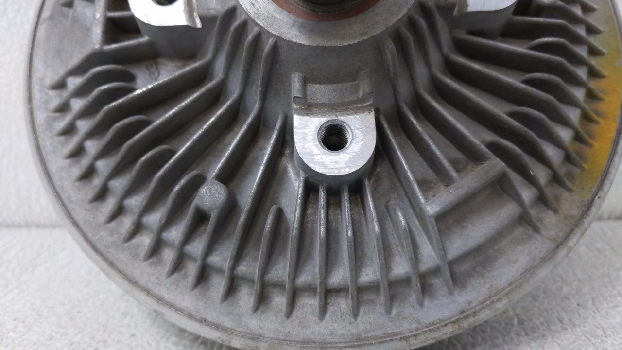 2001 Ford F-150 Radiator Cooling Fan Clutch - Oemusedautoparts1.com