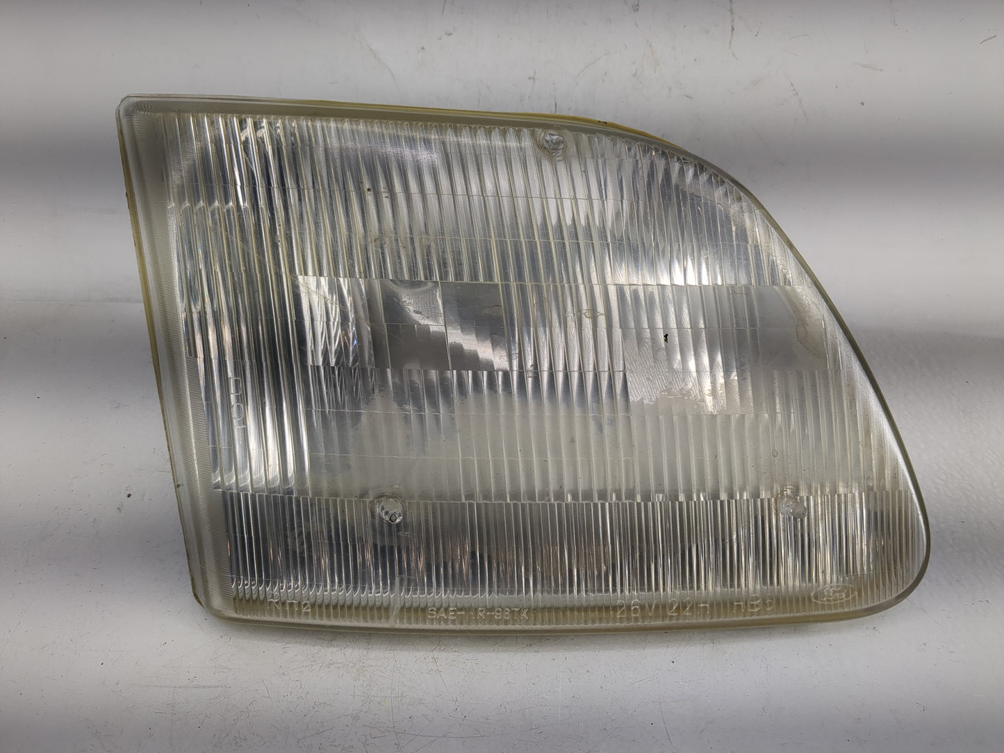 1997-2003 Ford F-150 Passenger Right Oem Head Light Headlight Lamp - Oemusedautoparts1.com