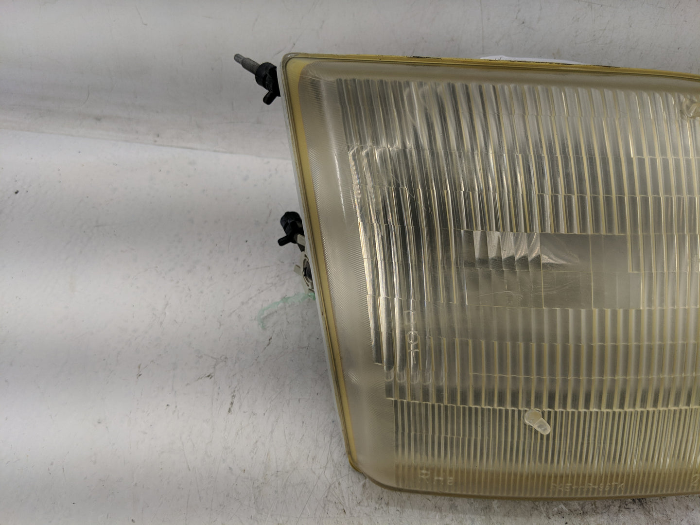 1997-2003 Ford F-150 Passenger Right Oem Head Light Headlight Lamp - Oemusedautoparts1.com