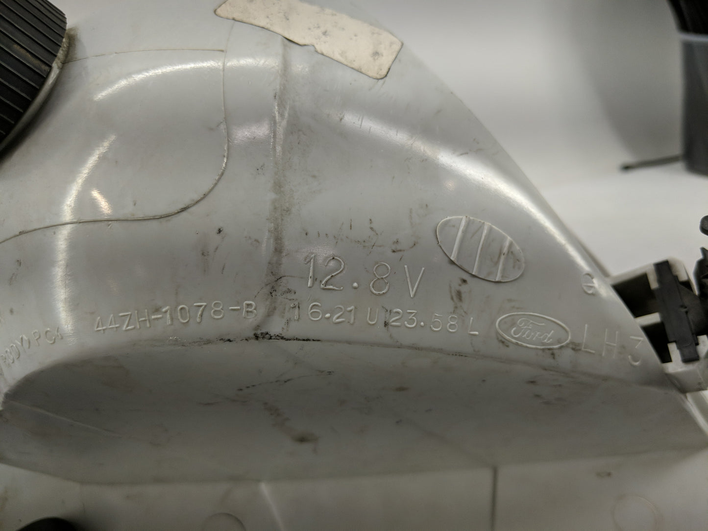 1997-2003 Ford F-150 Driver Left Oem Head Light Headlight Lamp - Oemusedautoparts1.com