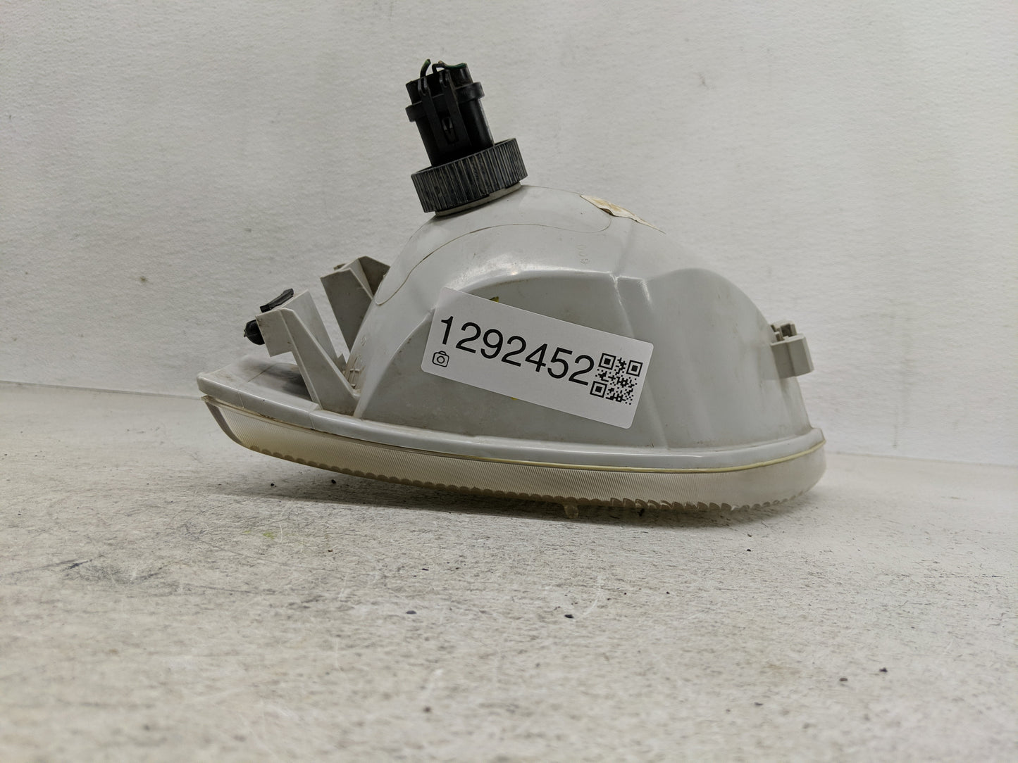 1997-2003 Ford F-150 Passenger Right Oem Head Light Headlight Lamp - Oemusedautoparts1.com