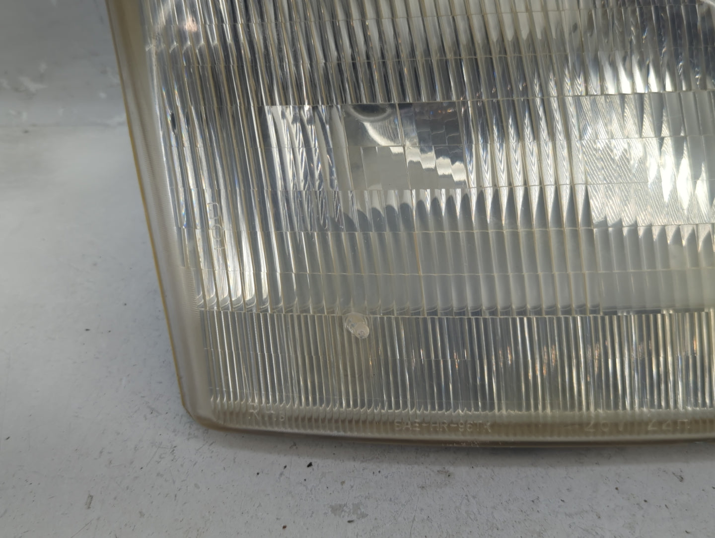 1997-2003 Ford F-150 Passenger Right Oem Head Light Headlight Lamp - Oemusedautoparts1.com