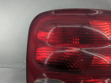 2000-2004 Ford F-150 Tail Light Assembly Driver Left OEM P/N:YL3X-13B504-A 44ZH-1499A Fits Fits 2000 2001 2002 2003 2004 OEM Used Auto Parts