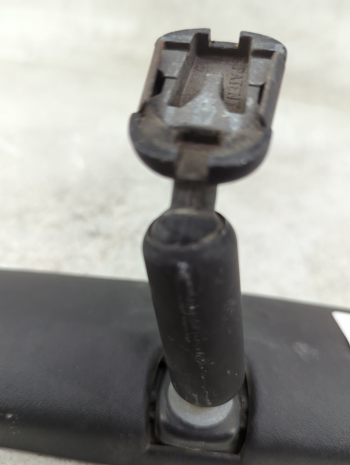 2001 Ford F-150 Interior Rear View Mirror Oem Black - Oemusedautoparts1.com