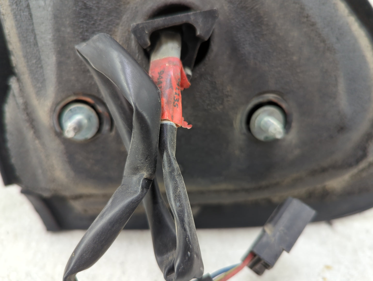 2001-2002 Ford F-150 Driver Side View Mirror - Left Door Mirror OEM Used - Oemusedautoparts1.com