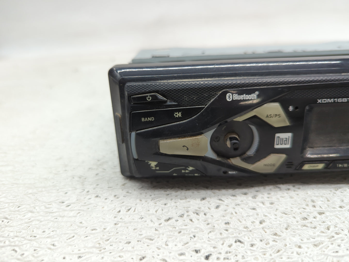 2001 Ford F-150 Radio AM FM Cd Player Receiver Replacement P/N:XDM16BT Fits OEM Used Auto Parts - Oemusedautoparts1.com