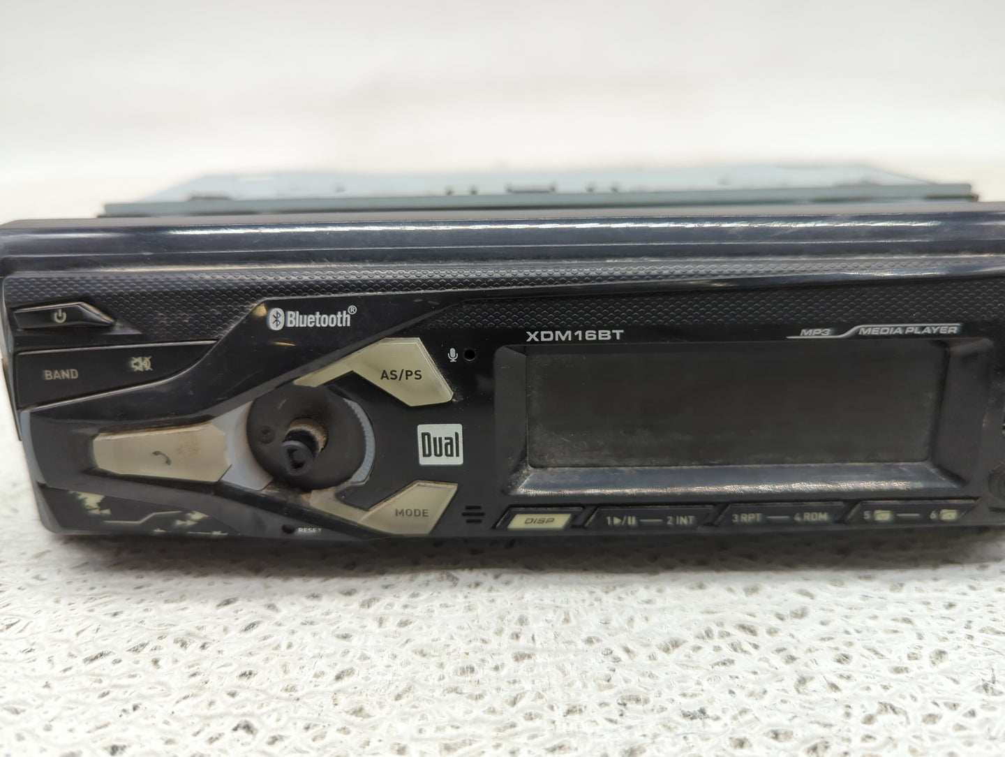 2001 Ford F-150 Radio AM FM Cd Player Receiver Replacement P/N:XDM16BT Fits OEM Used Auto Parts - Oemusedautoparts1.com