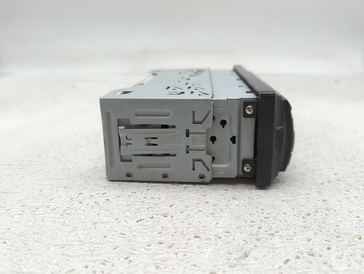 2001 Ford F-150 Radio AM FM Cd Player Receiver Replacement P/N:XDM16BT Fits OEM Used Auto Parts - Oemusedautoparts1.com