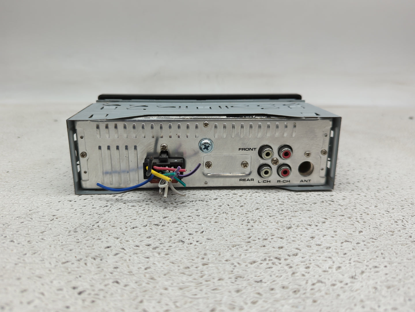 2001 Ford F-150 Radio AM FM Cd Player Receiver Replacement P/N:XDM16BT Fits OEM Used Auto Parts - Oemusedautoparts1.com