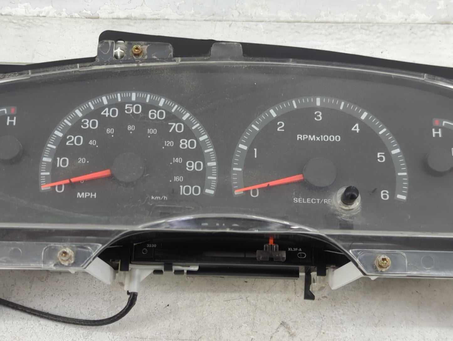 2001 Ford F-150 Speedometer Instrument Cluster Gauges 1458262 - Oemusedautoparts1.com