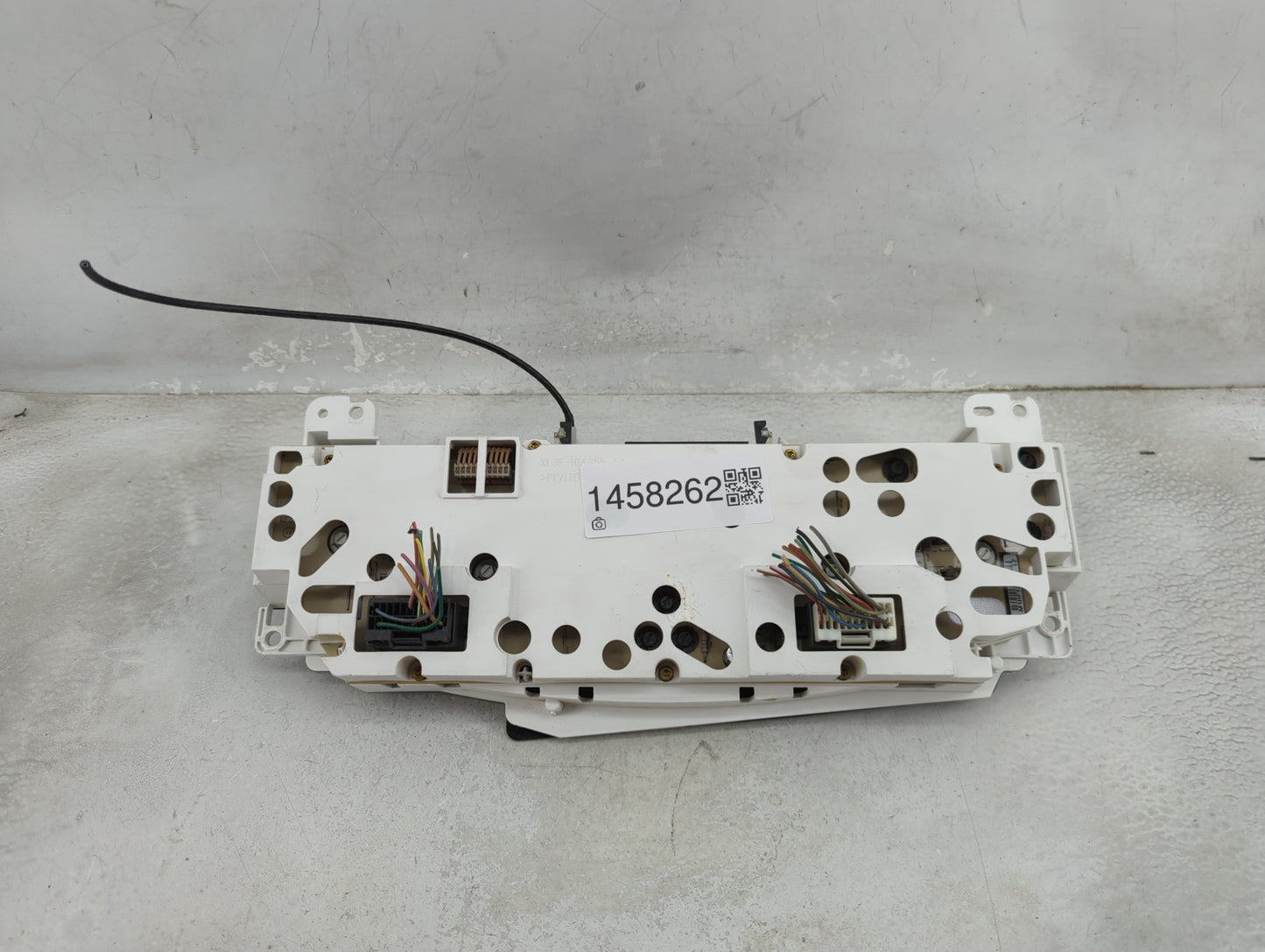 2001 Ford F-150 Speedometer Instrument Cluster Gauges 1458262 - Oemusedautoparts1.com