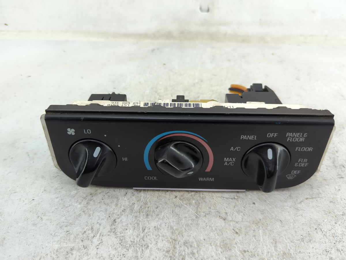 1999-2004 Ford F-150 Climate Control Module Temperature AC/Heater Replacement P/N:PNL LG1 161B 169 698 316 Fits OEM Used Aut