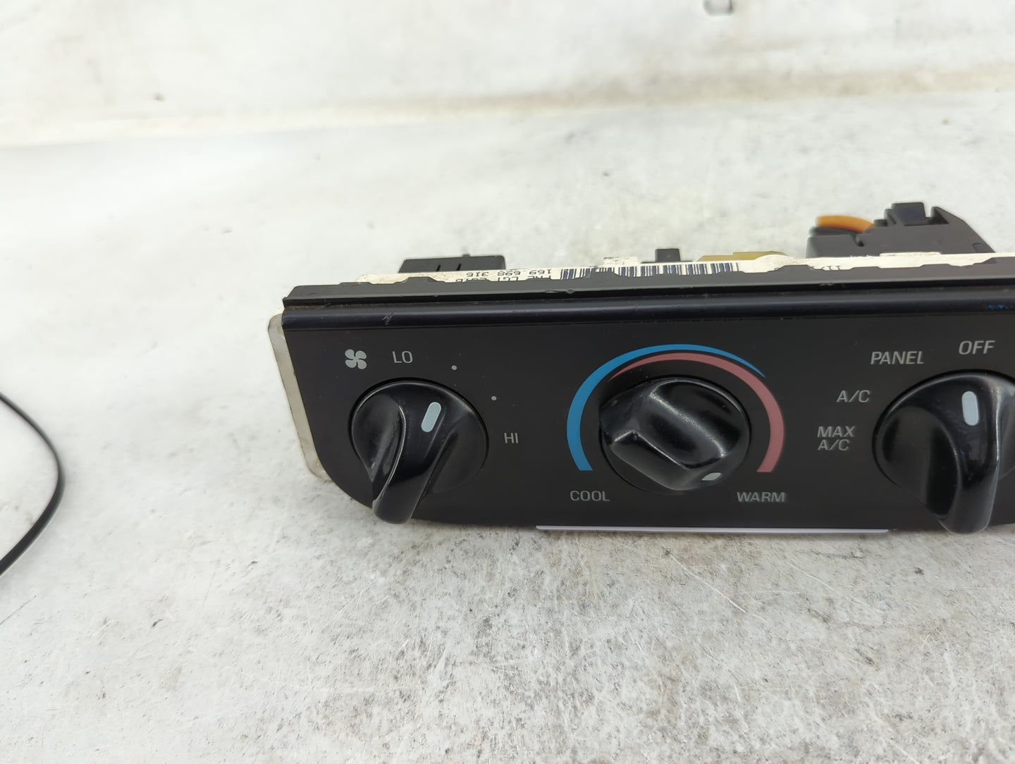 1999-2004 Ford F-150 Climate Control Module Temperature AC/Heater Replacement P/N:PNL LG1 161B 169 698 316 Fits OEM Used Aut