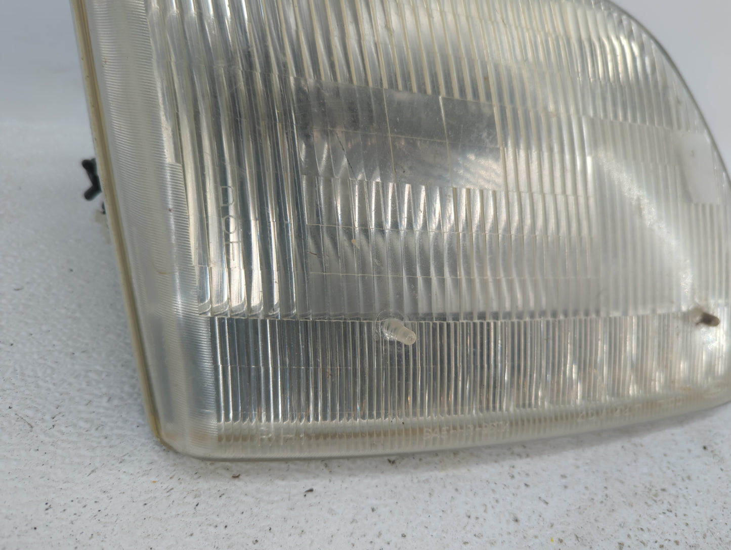 1997-2003 Ford F-150 Passenger Right Oem Head Light Headlight Lamp - Oemusedautoparts1.com