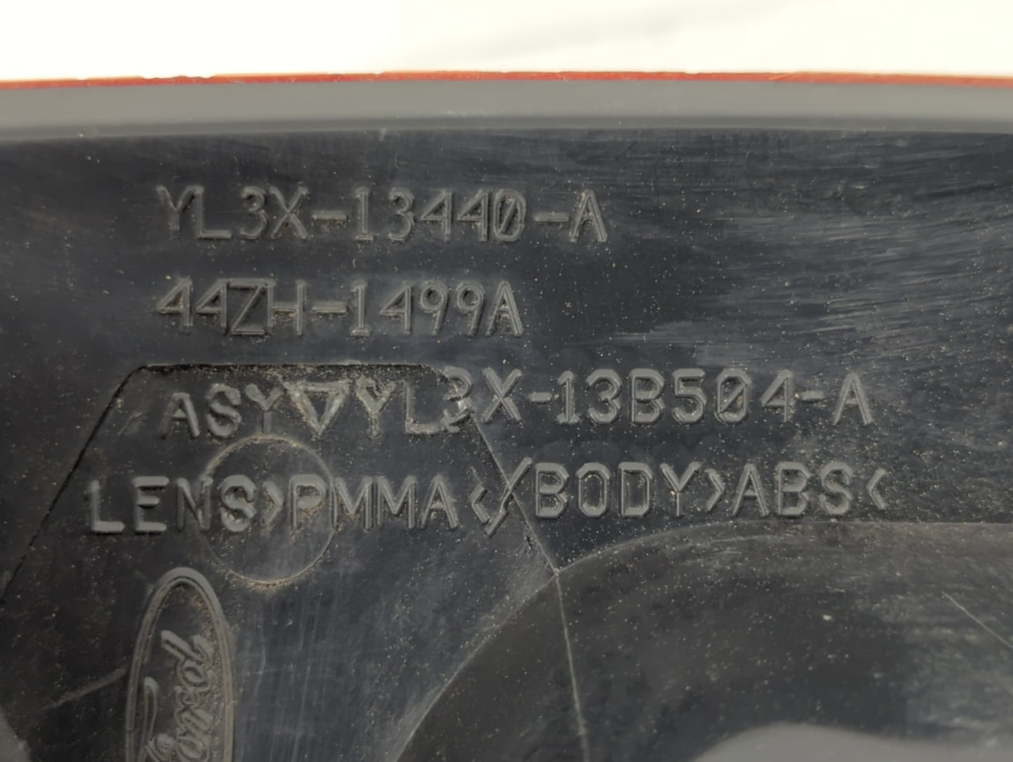 2000-2004 Ford F-150 Tail Light Assembly Passenger Right OEM P/N:YL3X-12B504-A Fits Fits 2000 2001 2002 2003 2004 OEM Used A