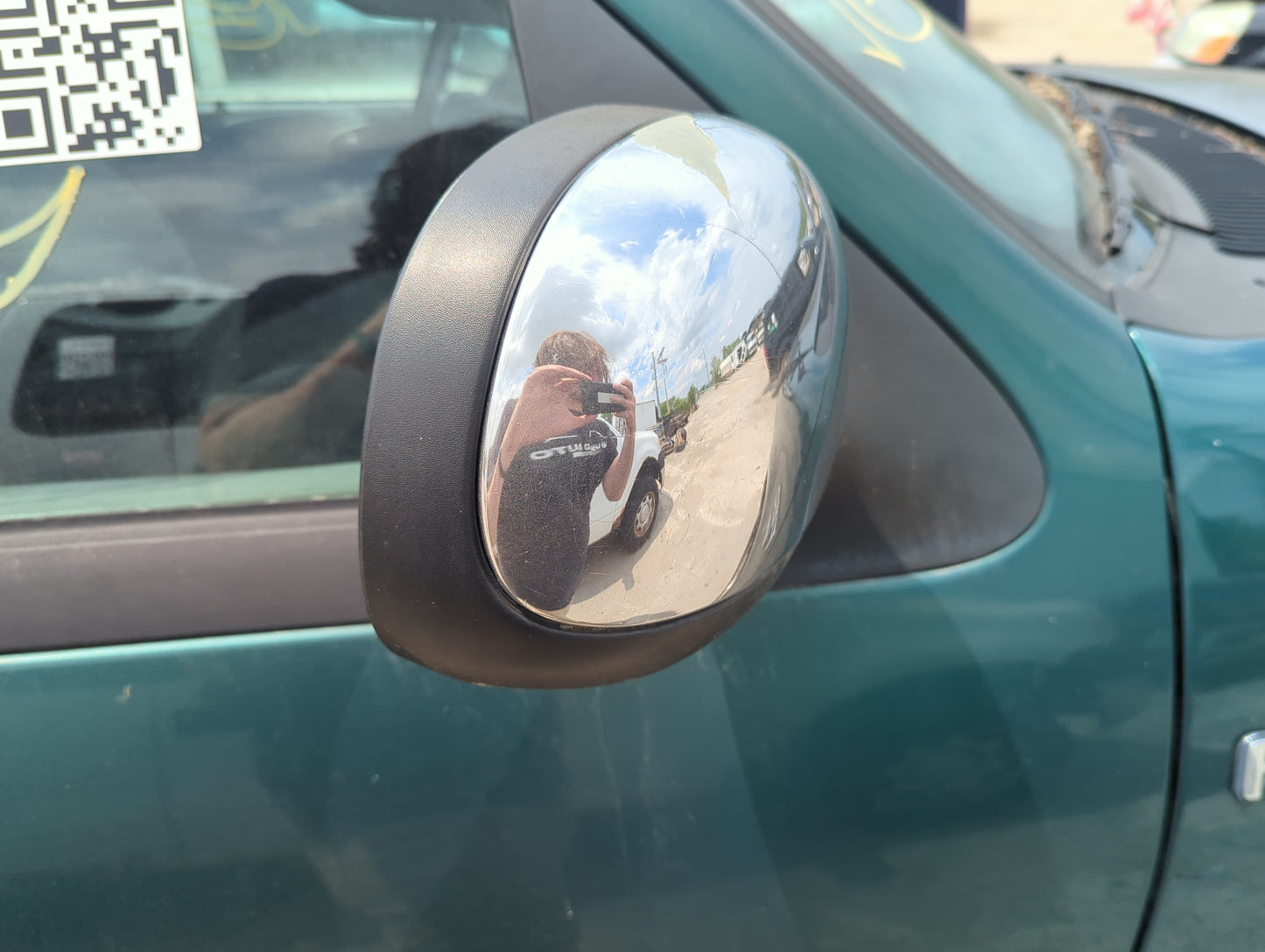 2001-2003 Ford F-150 Passenger Side View Mirror - Right Door Mirror OEM Used - Oemusedautoparts1.com