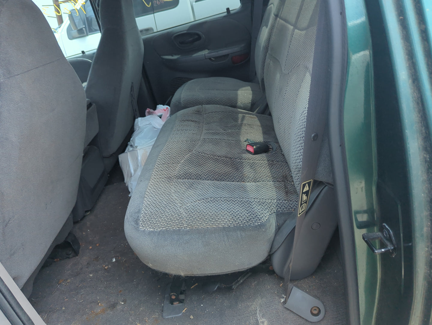 2001 Ford F-150 Rear Seat Oem - Oemusedautoparts1.com