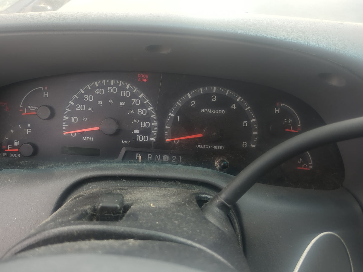 2000-2001 Ford F-150 Instrument Cluster Speedometer Gauges Miles:123K Fits Fits 2000 2001 OEM Used Auto Parts - Oemusedautop