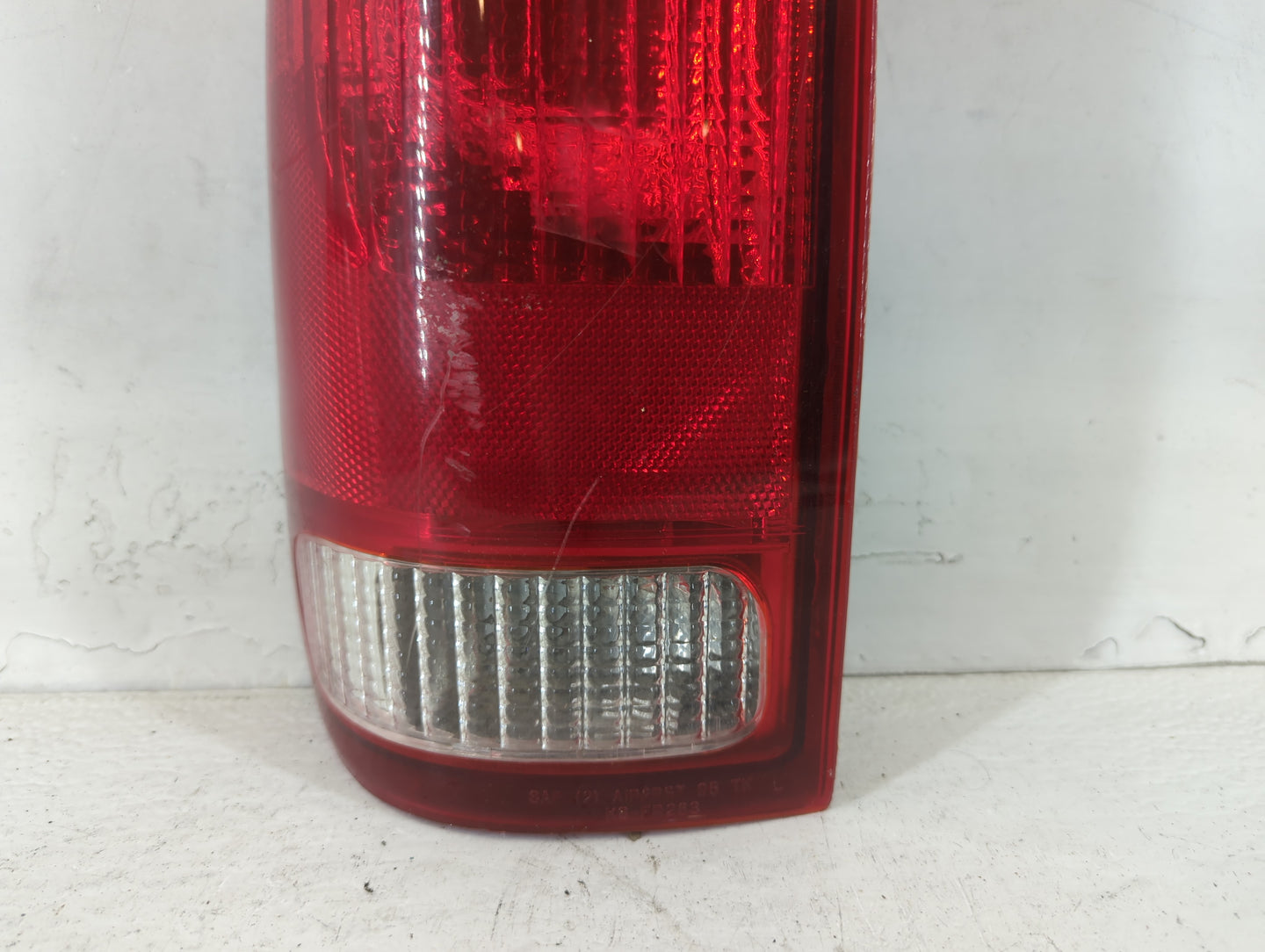 2001-2004 Ford F-150 Tail Light Assembly Driver Left OEM P/N:KS-FR263 Fits Fits 2001 2002 2003 2004 OEM Used Auto Parts - Oe
