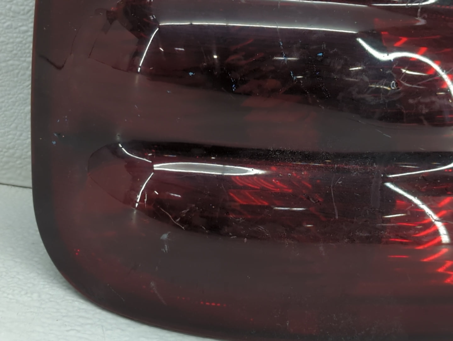 2000-2004 Ford F-150 Tail Light Assembly Passenger Right OEM P/N:F17B-13411-EB Fits Fits 2000 2001 2002 2003 2004 OEM Used A
