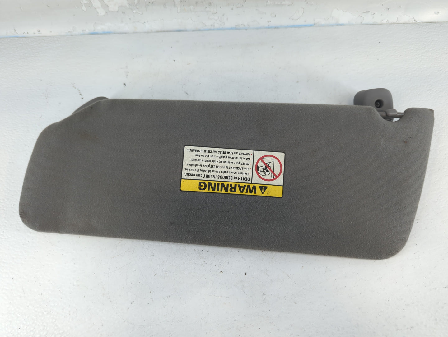2000-2002 Ford F-150 Sun Visor Shade Replacement Passenger Right Mirror Fits Fits 2000 2001 2002 OEM Used Auto Parts - Oemus