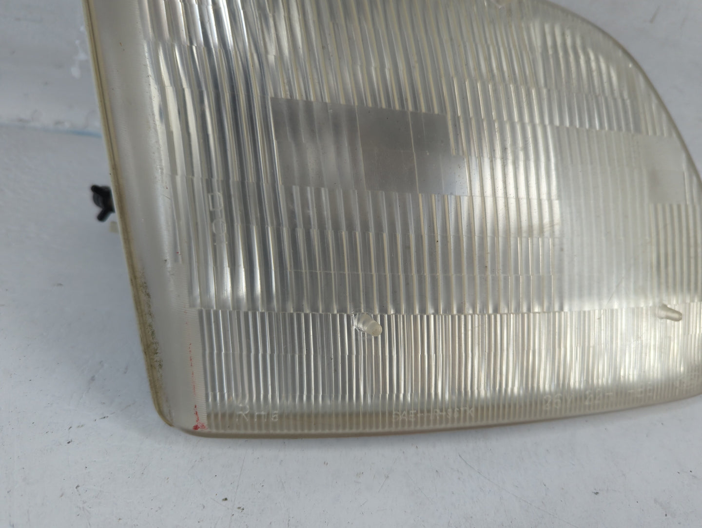 1997-2003 Ford F-150 Passenger Right Oem Head Light Headlight Lamp - Oemusedautoparts1.com