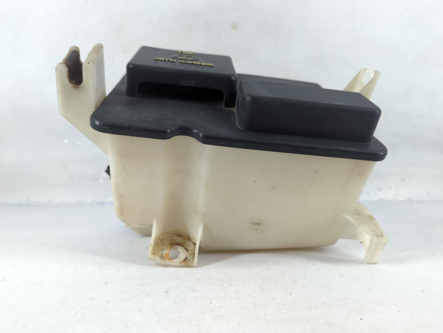 1998-2006 Ford F-150 Windshield Washer Fluid Reservoir Bottle Oem - Oemusedautoparts1.com