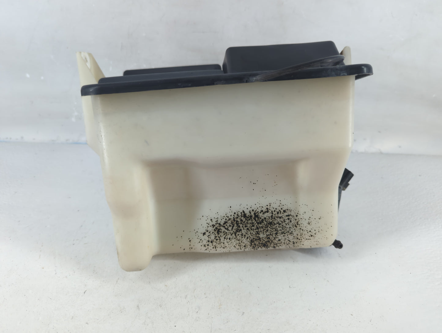 1998-2006 Ford F-150 Windshield Washer Fluid Reservoir Bottle Oem - Oemusedautoparts1.com