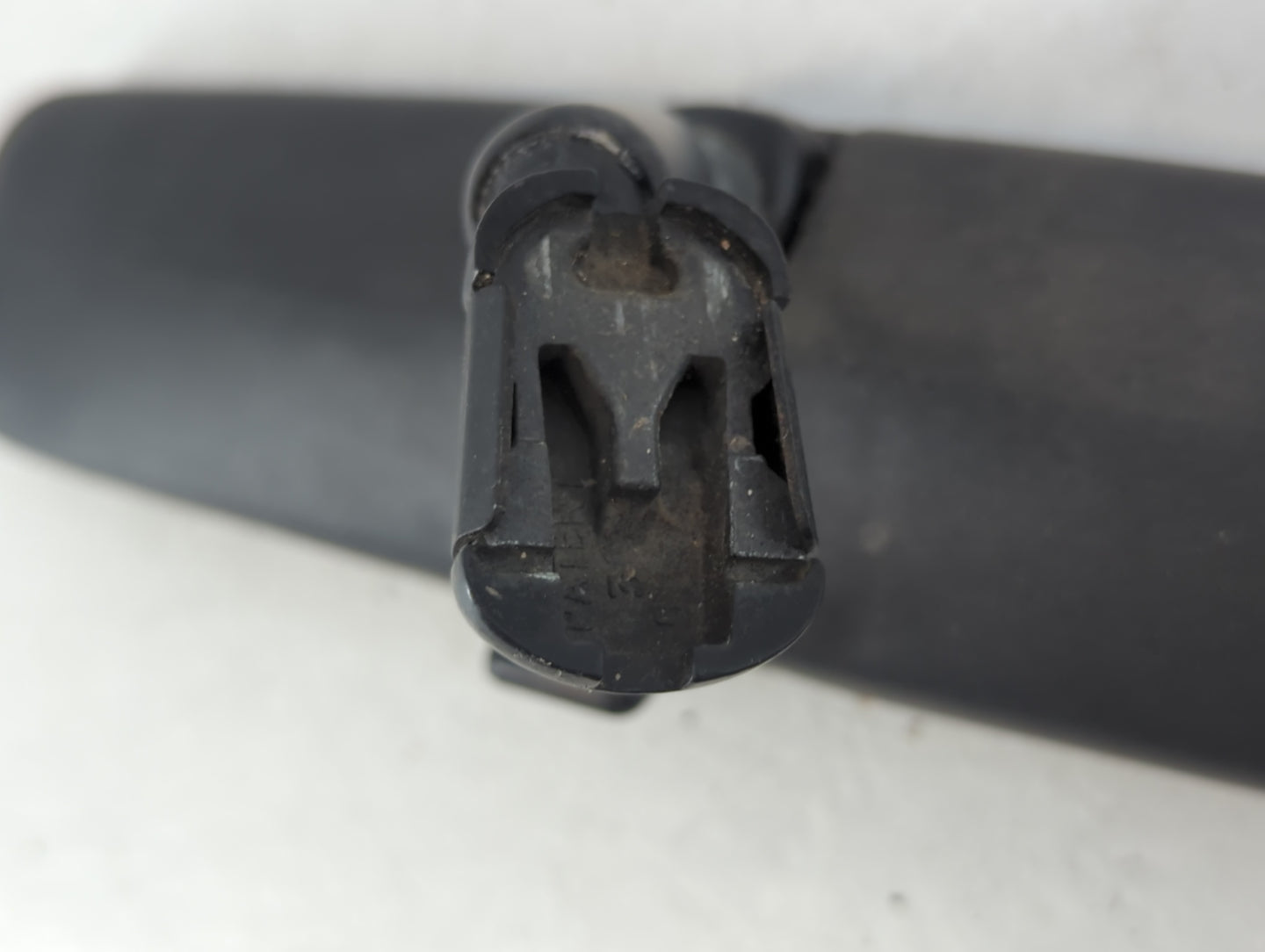 2000-2007 Ford F-150 Interior Rear View Mirror Replacement OEM P/N:5377949 Fits OEM Used Auto Parts - Oemusedautoparts1.com