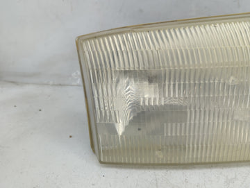 Ford F-250 Passenger Right Oem Head Light Headlight Lamp 1465550