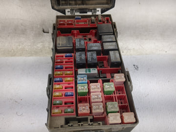 2001 Ford F150 Fusebox Fuse Box Panel Relay Module P/N:XL34-14A003-AC F57B-14B192-AA, F57B-14B192-AA Fits Fits 2000 2002 2003 2004 OEM Used Auto Parts