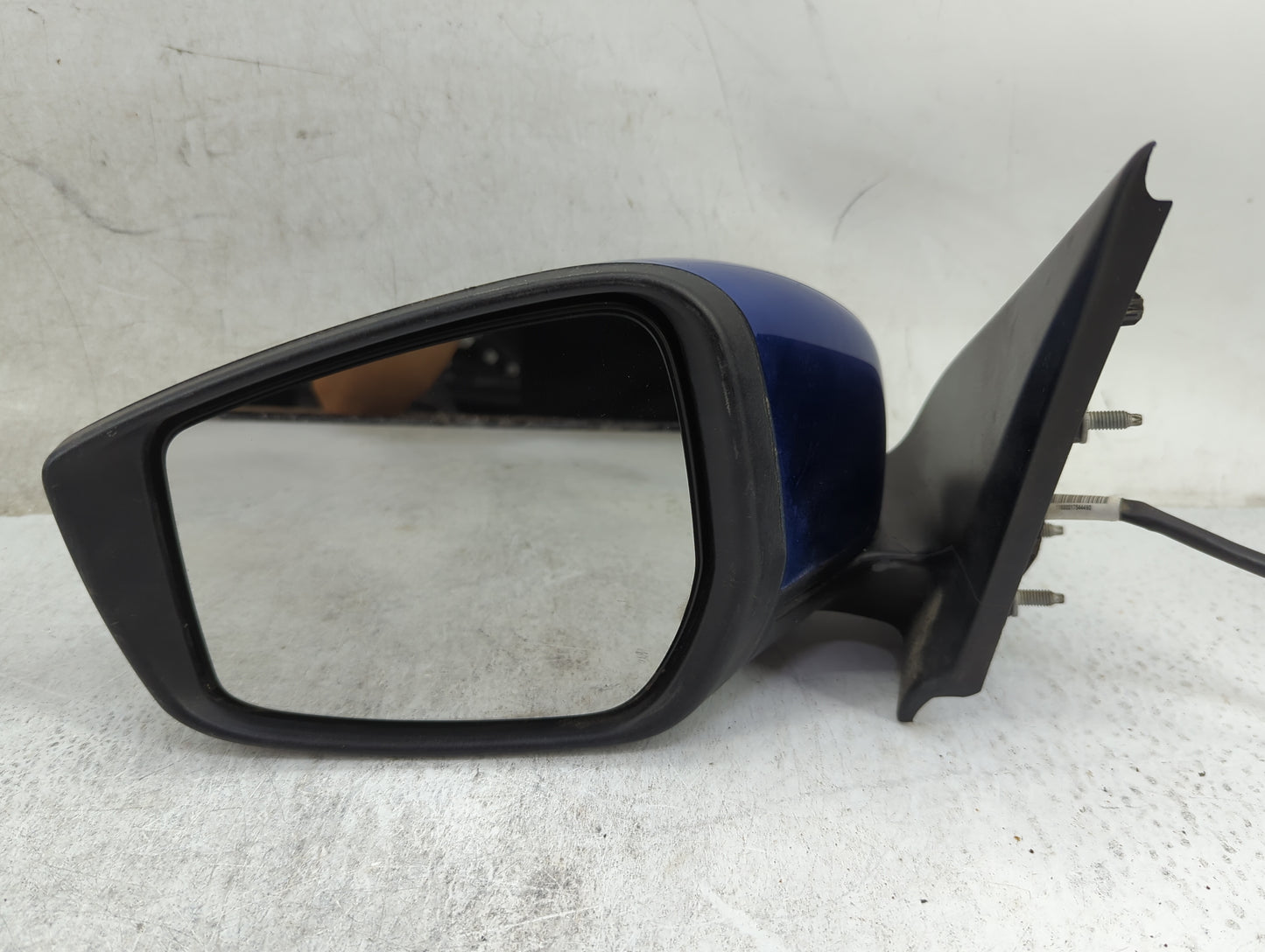 2001 Ford F150 Driver Side View Mirror - Left Door Mirror OEM Used - Oemusedautoparts1.com