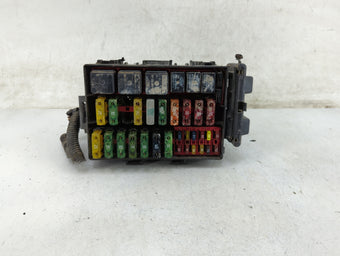 compare product 2001 Ford F350sd Fusebox Fuse Box Panel Relay Module P/N:F5TB-14B192-AA F5TB-14A067-AA Fits Fits 2000 2002 2003 2004 OEM Used Auto Parts