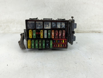 2001 Ford F350sd Fusebox Fuse Box Panel Relay Module P/N:F5TB-14B192-AA F5TB-14A067-AA Fits Fits 2000 2002 2003 2004 OEM Use
