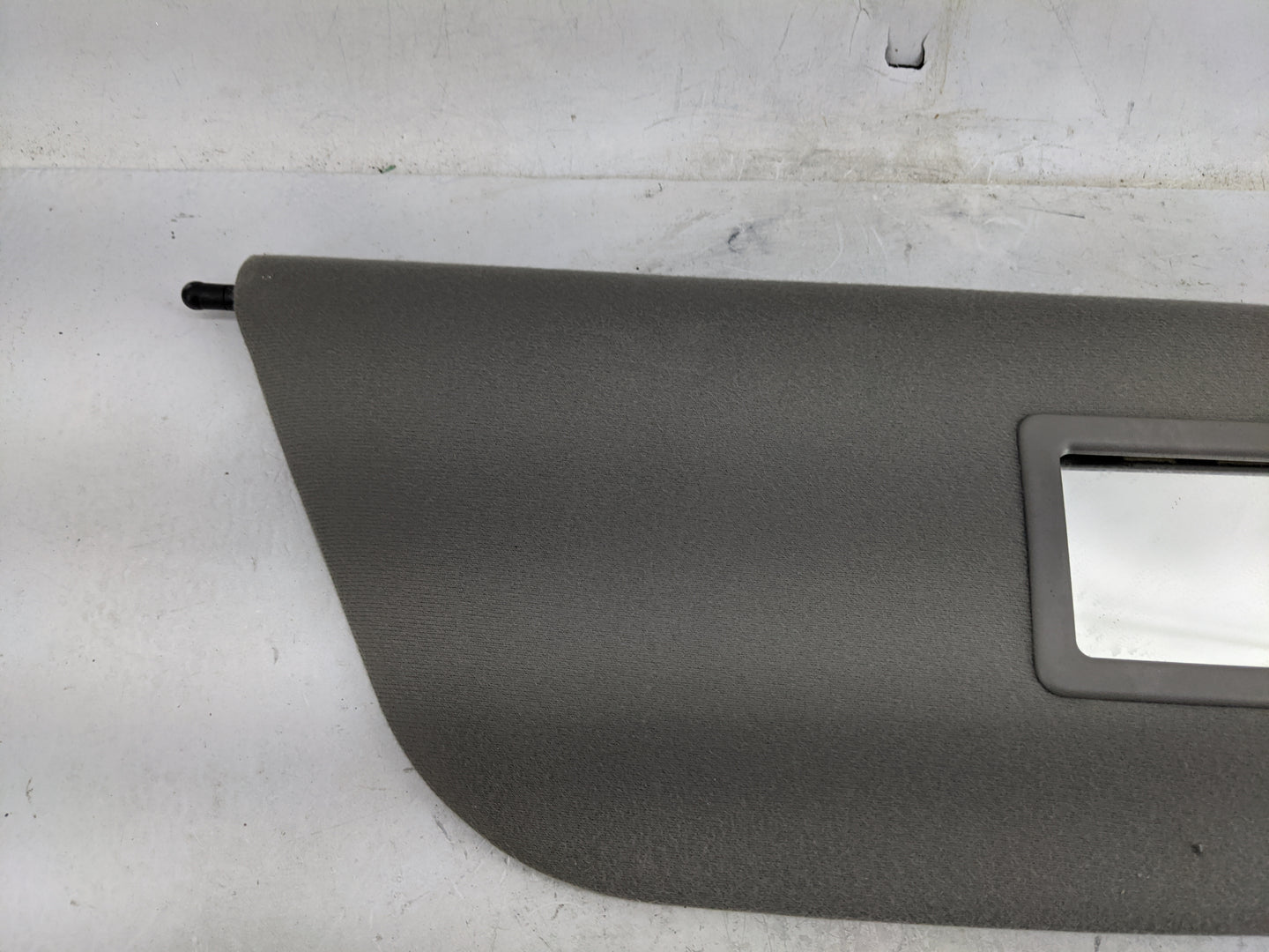 2001 Ford F350sd Sun Visor Shade Replacement Passenger Right Mirror Fits Fits 2000 OEM Used Auto Parts - Oemusedautoparts1.c