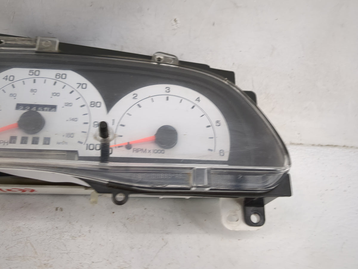 2001 Ford F350sd Instrument Cluster Speedometer Gauges P/N:XC3F-10C956-AC PHN131 Miles: Fits Fits 1999 2000 OEM Used Auto Pa